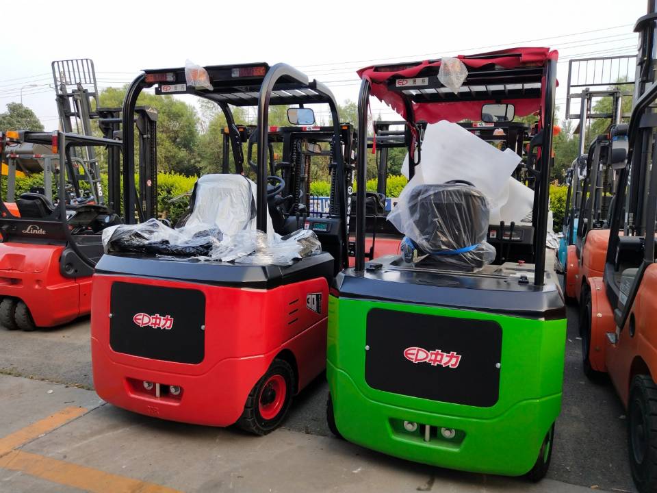 中力叉車 中力叉車